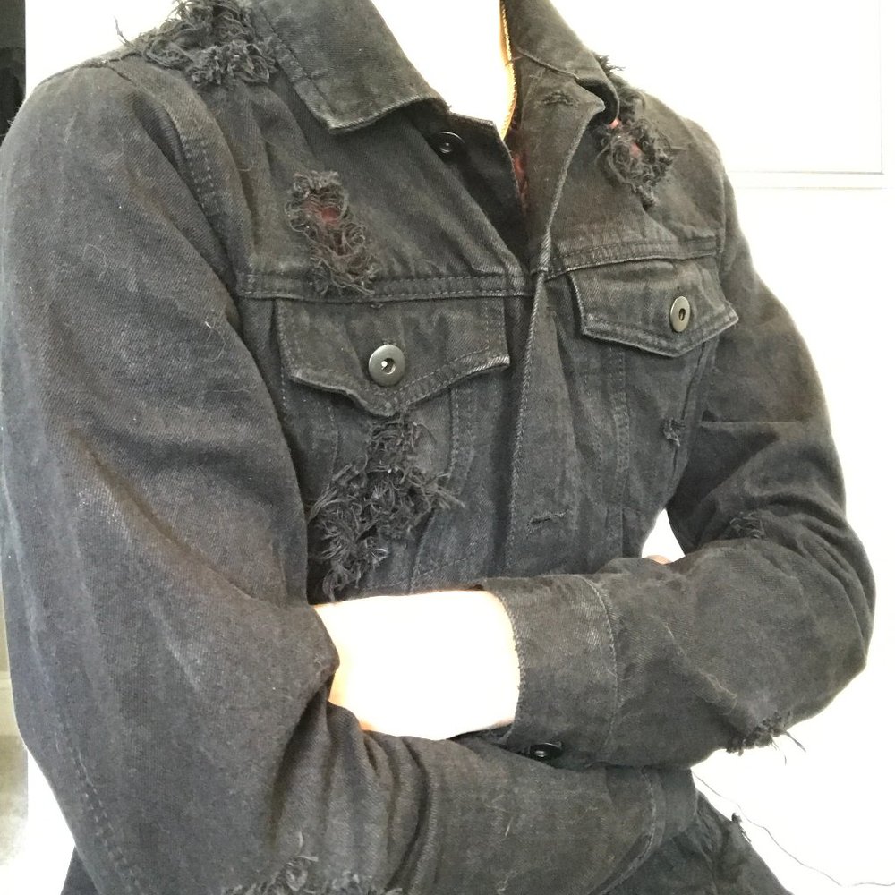 Destroyed Black Denim Jacket - Fashion Nova